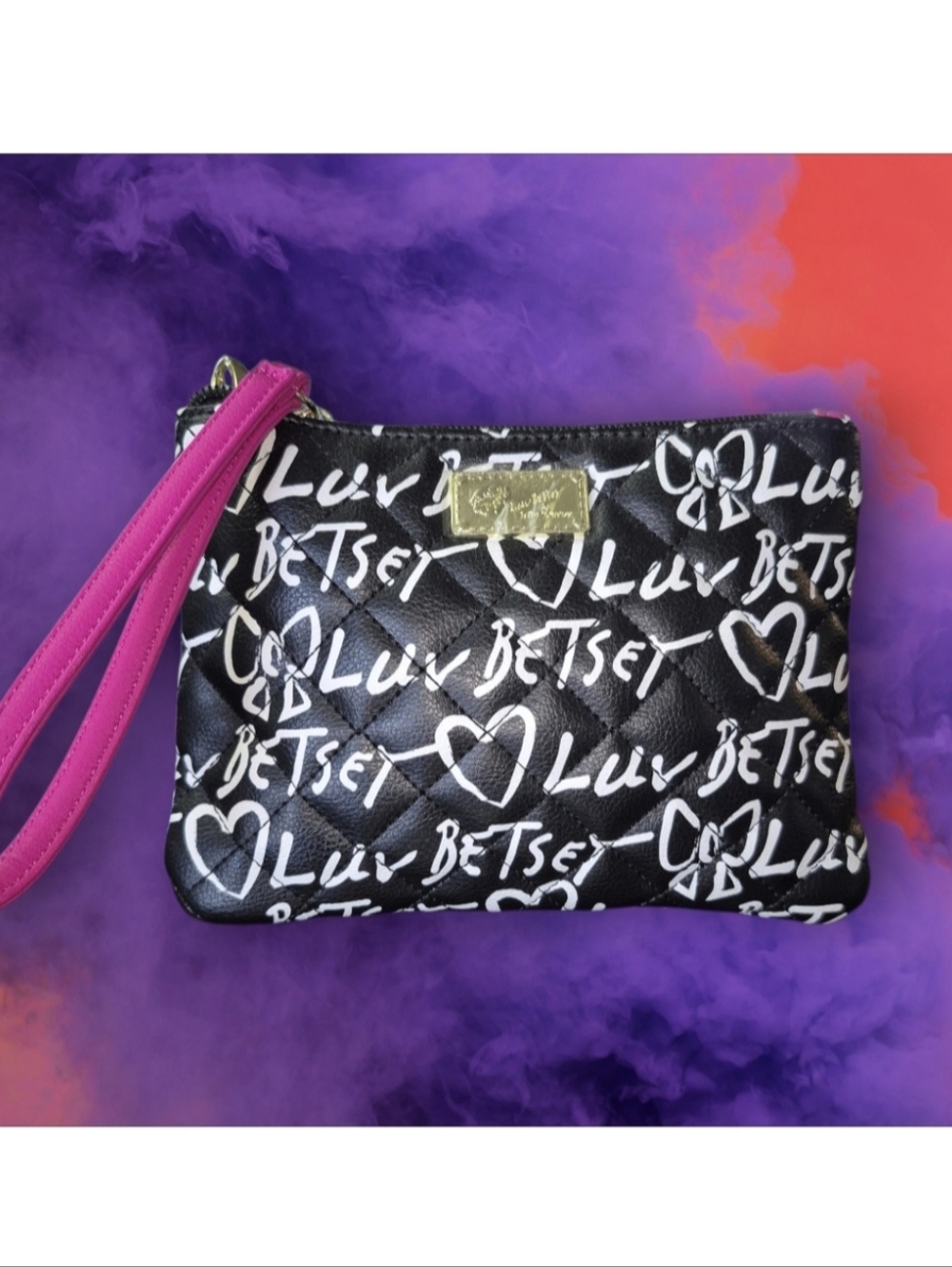 Betsey Johnson Black Quilted Graffiti Print Wristlet with Pink Strap NWOT